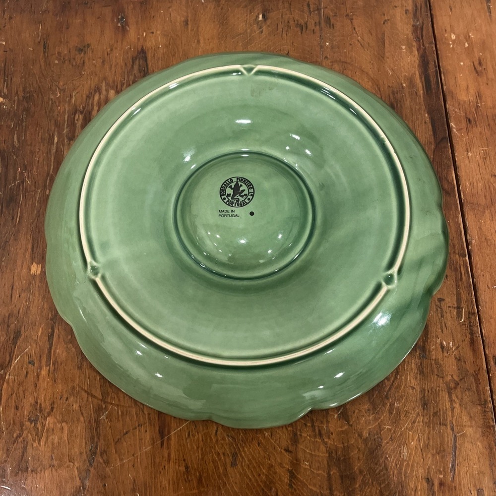Vtg Bordallo Pinheiro Green Cabbage Leaf Dip Veggies Appetizers Serving Tray - Picture 8 of 9